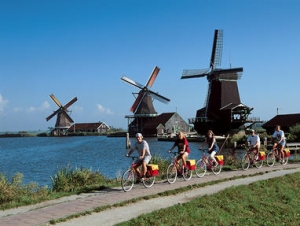 Cycling in the Netherlands and Multi-Modality
